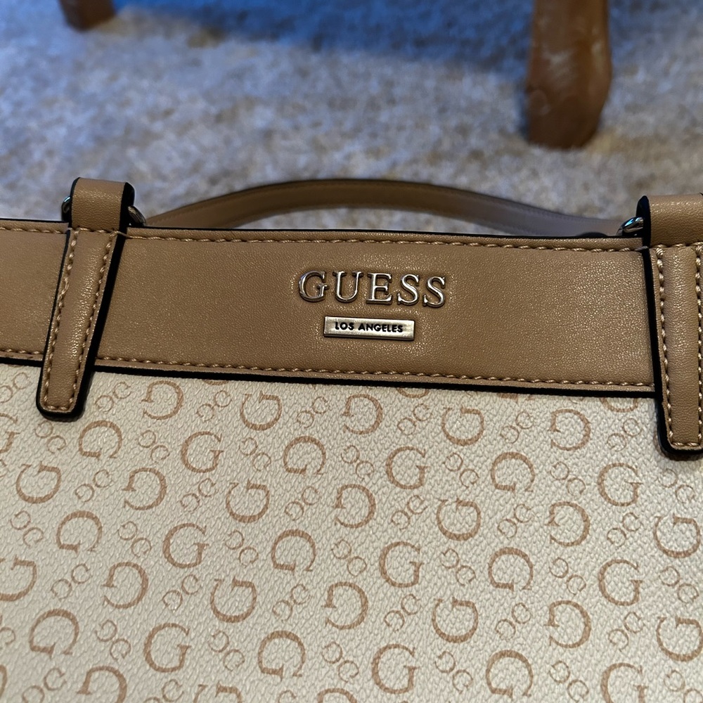 Guess purse